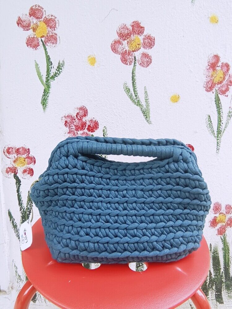 Petrol crochet frame bag